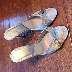 Vintage Christian Dior white and gold shoes sz 37.5